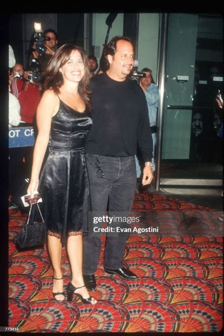A Comprehensive Guide to Actor Jon Lovitz's Wife and Personal Life