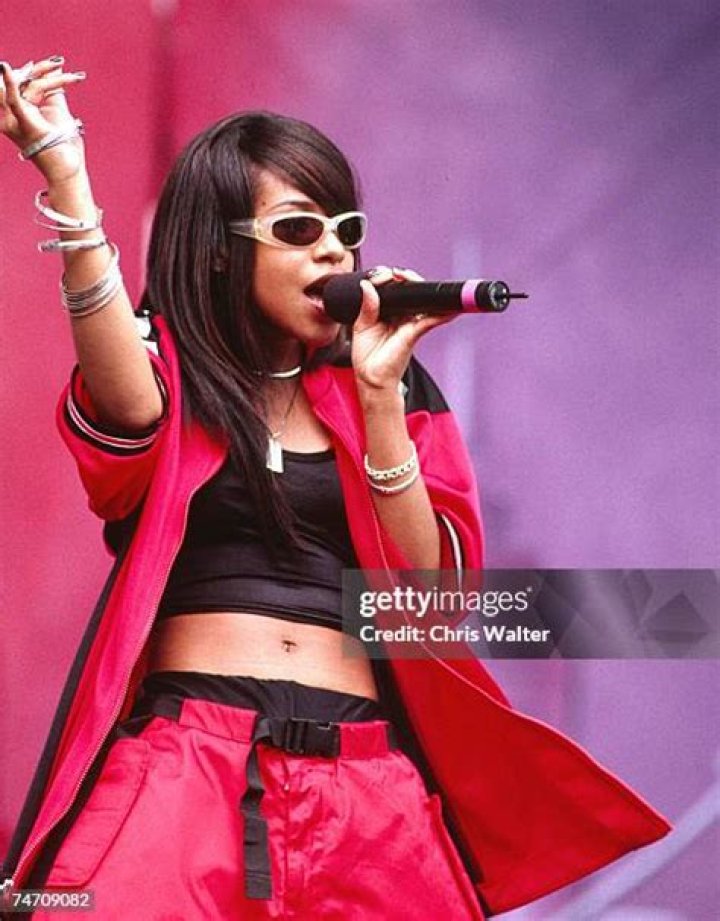 Aaliyah - Losing Aaliyah: A Tribute to a Legendary Artist