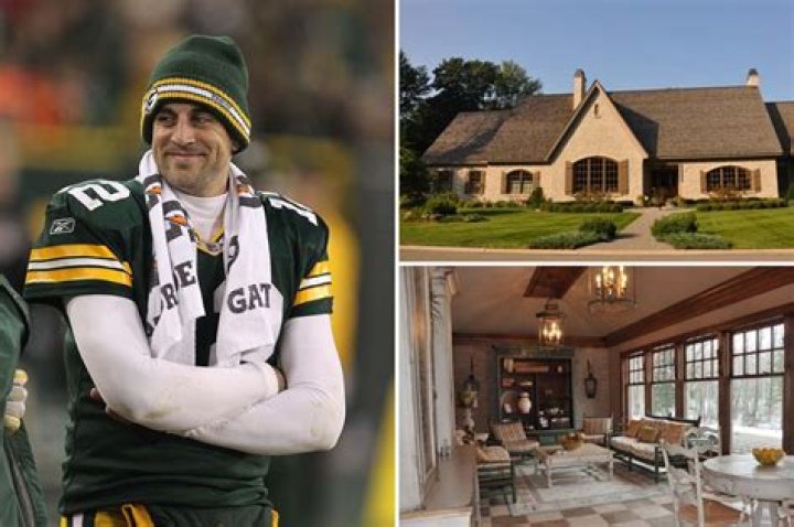 Aaron Rodgers' Home in Green Bay: A Closer Look