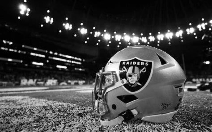 Al Davis: The Legacy of Las Vegas Raiders' Visionary Leader