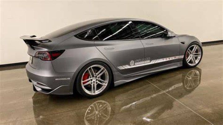 Alex Vega Net Worth: Exploring the Fortune of the Renowned Automotive Customizer
