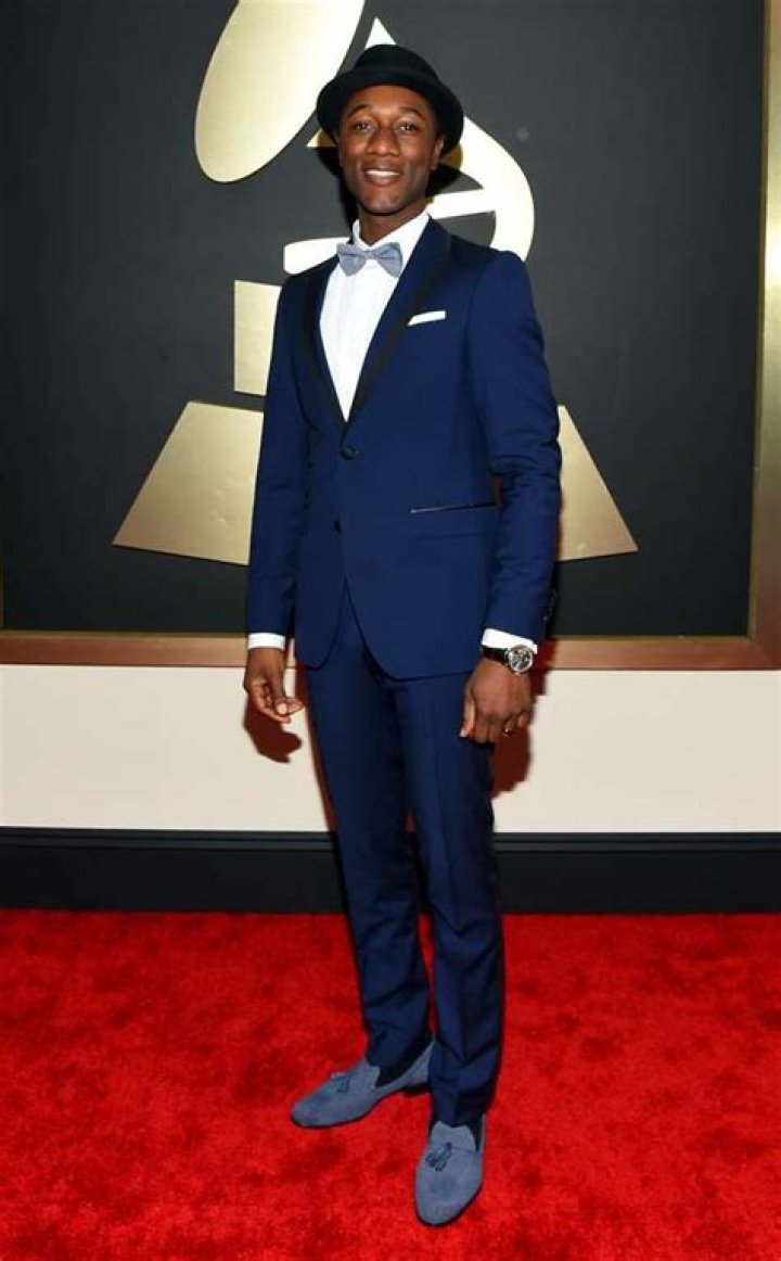 Aloe Blacc Height: Exploring the Life, Career, and Physical Attributes of the Talented Musician