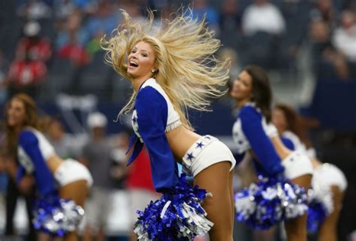 Average Salary of NFL Cheerleaders: What You Need to Know