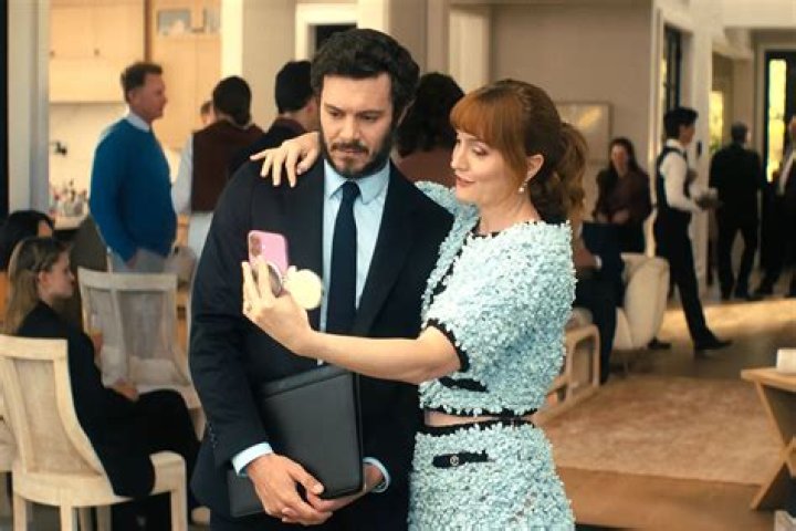Behind the Scenes of Adam Brody and Leighton Meester's Love Story