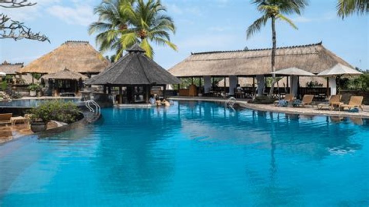 Best Clothing Optional Beach Destinations [2023 Guide]
