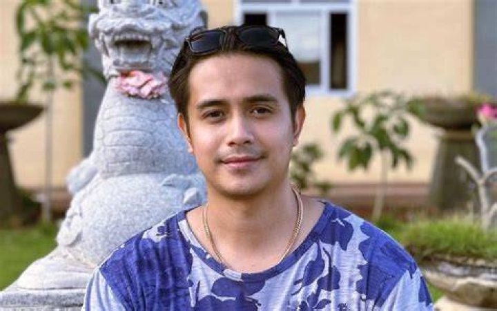 헨리 군터 아데모라 대쉬티유 사무엘: Biografi, Karir, dan Kehidupan Pribadi