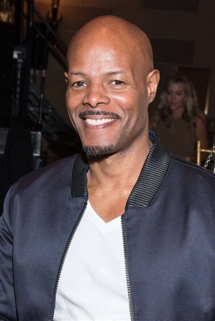 Biography and Achievements of Dwayne Wayans: A Multifaceted Talent