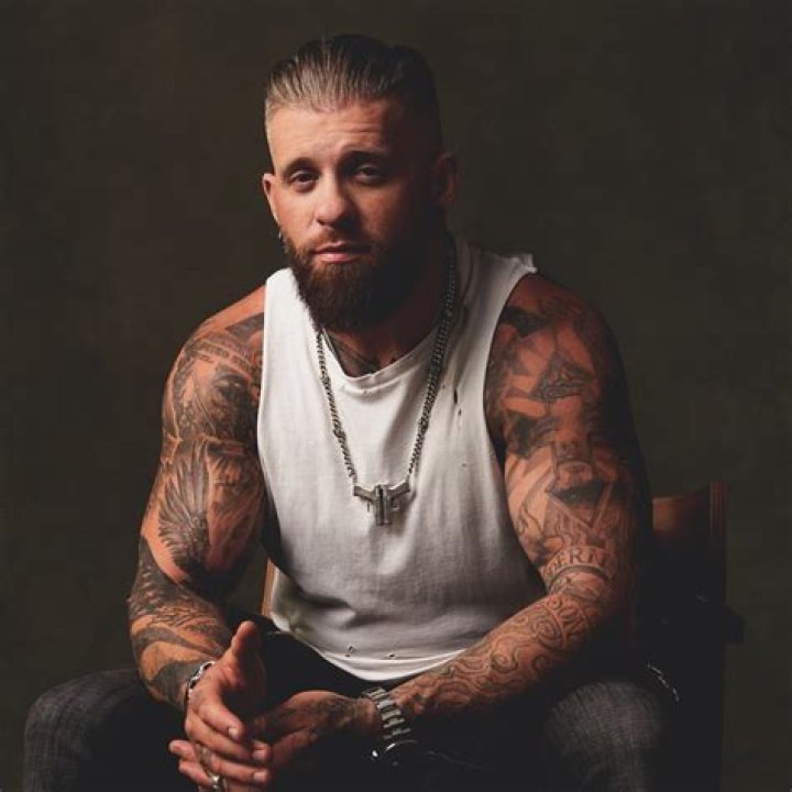 Brantley Gilbert Height: Everything You Need to Know About the Country Star
