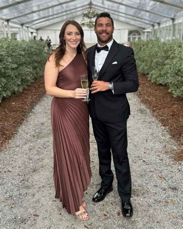 Bubba Sparks Wife: A Closer Look at Their Relationship