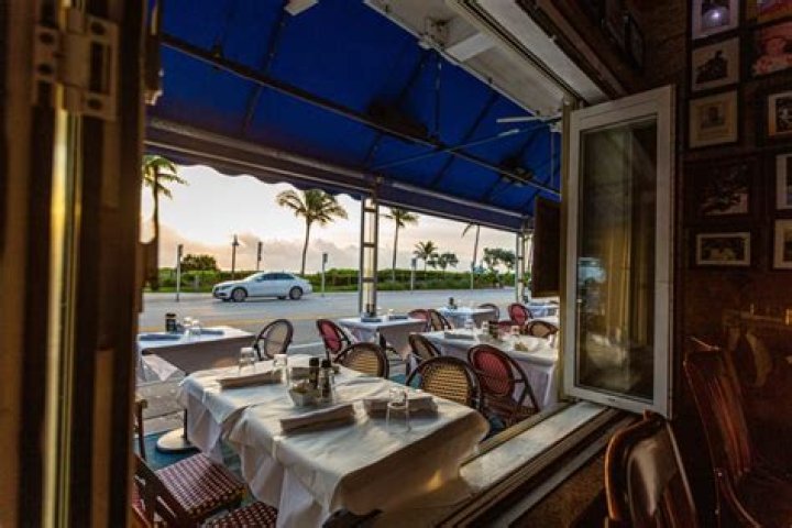 Caffe Luna Rosa Delray Beach: A Culinary Gem by the Ocean