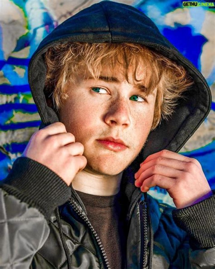 Casey Simpson: Actor, Model, and Instagram Star