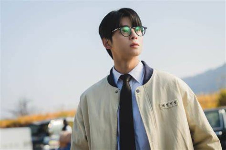 Cha Eun Woo Engaged: A New Chapter in the Life of the South Korean Heartthrob