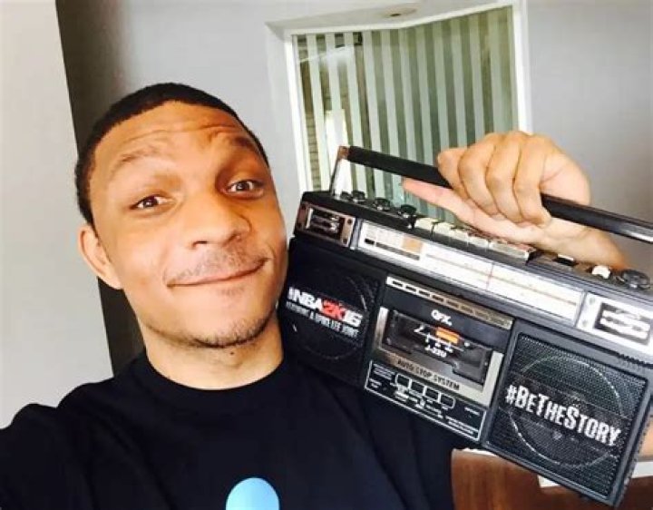 Chris Smoove Age: A Deep Dive into the Life of the Internet's Favorite Gamer