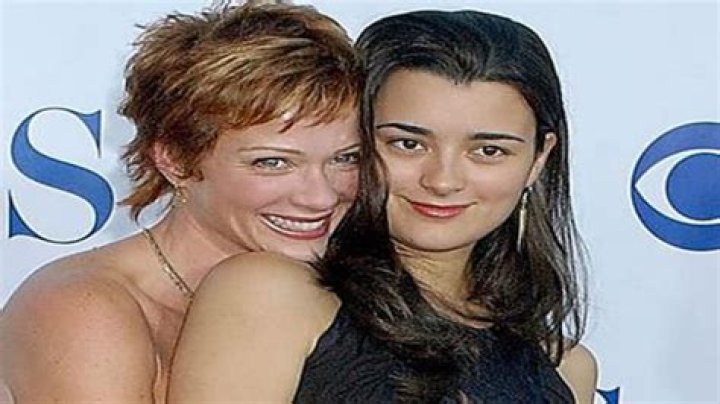 Cote de Pablo Smoking: The Truth Behind the Rumors