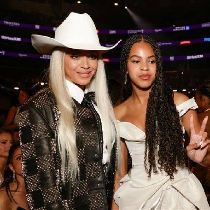 Daddy Yankee's Daughter Dancing: A Glimpse into the Rhythm of Family