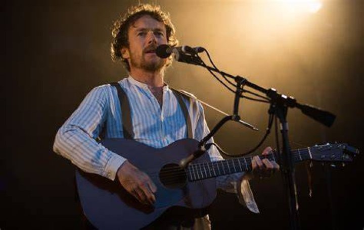 Damien Rice: The Soulful Singer-Songwriter