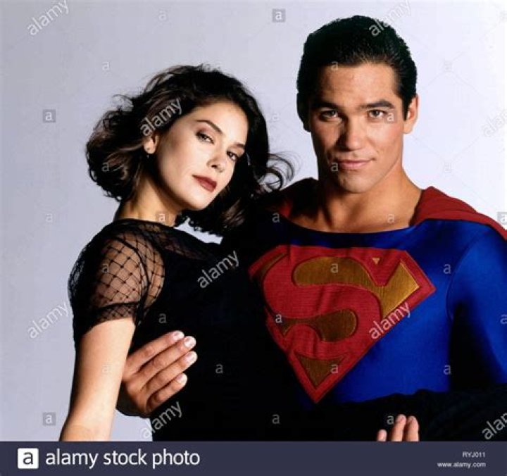 Dean Cain and Teri Hatcher: A Look into Their Iconic Relationship