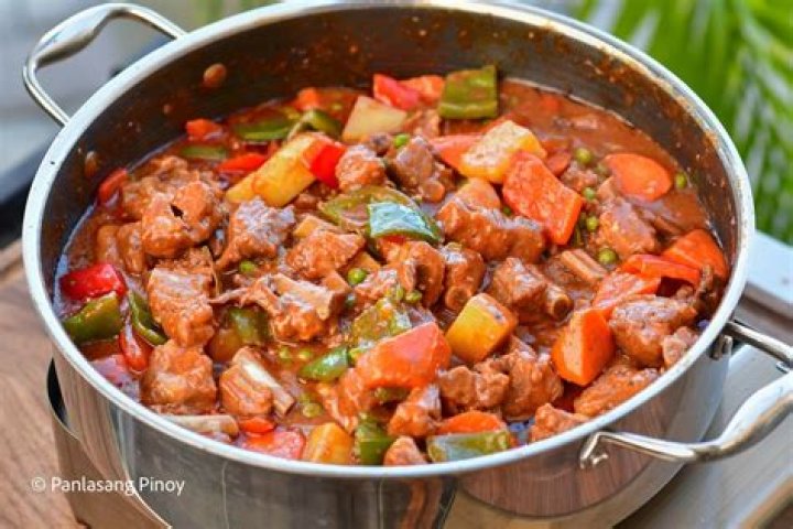 Delicious Kaldereta Recipe: A Filipino Classic
