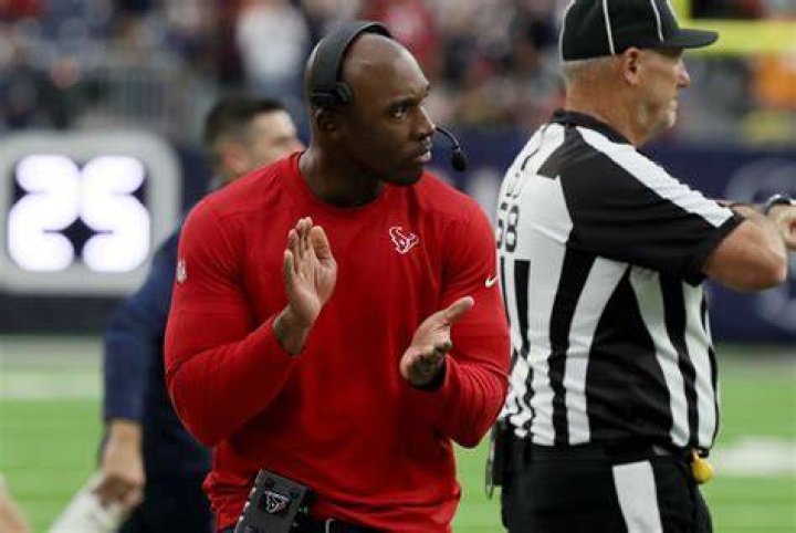 Demeco Ryans: The Rise of a Football Coaching Star