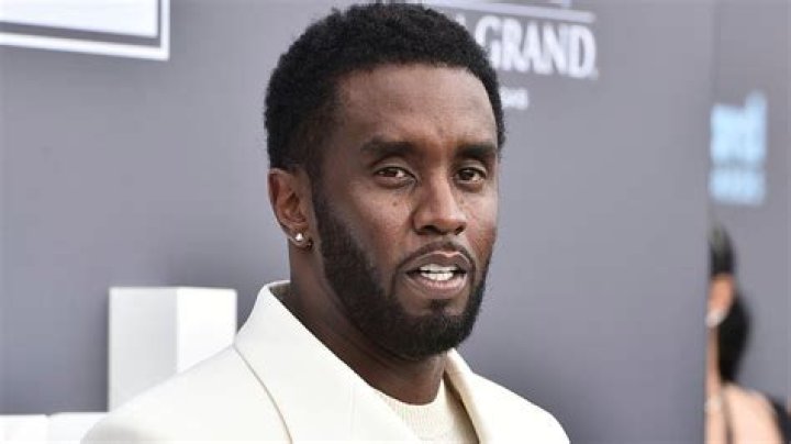 Diddy Essay: The Journey of a Music Mogul and Entrepreneur