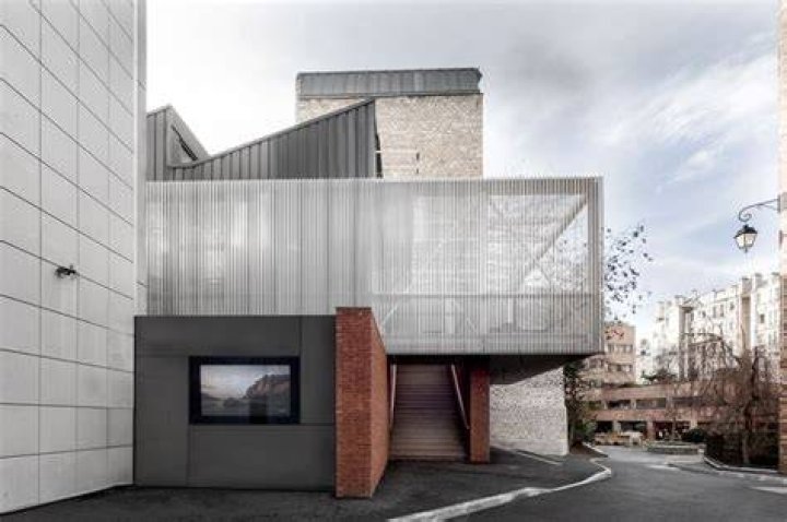 DiMaria House: A Stunning Architectural Marvel