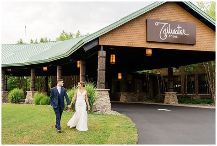 Discover the Serenity of Tailwater Lodge Pulaski NY