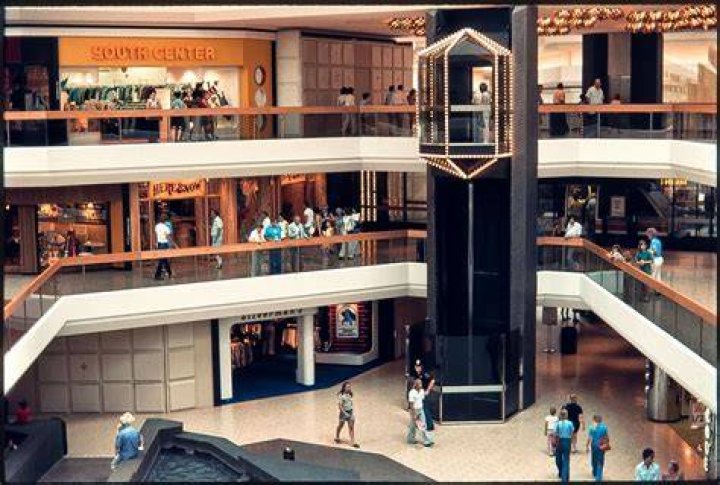 Discovering Fairlane Mall: A Shopper's Paradise