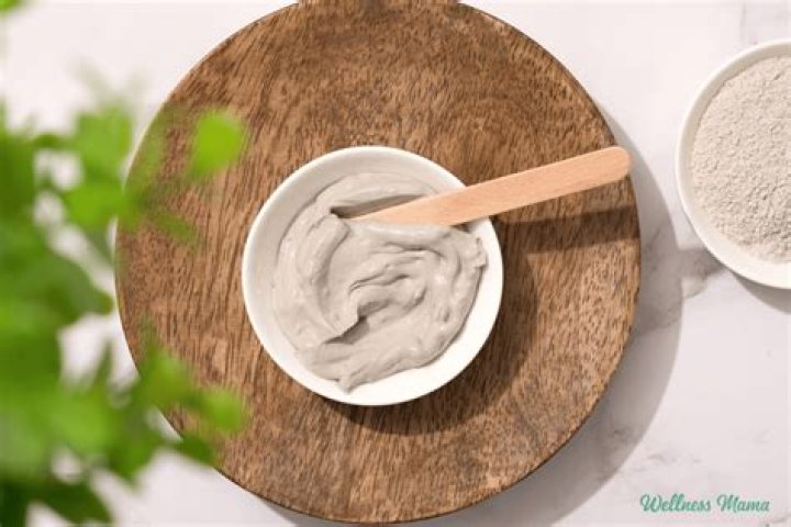 Discovering the Benefits of Using Bentonite Clay in a Tobacco Pipe