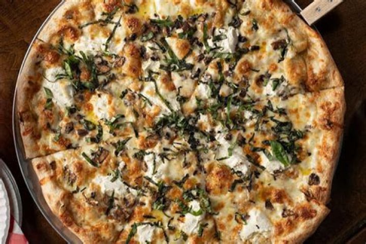 Discovering the Best Pizza in Toledo, Ohio