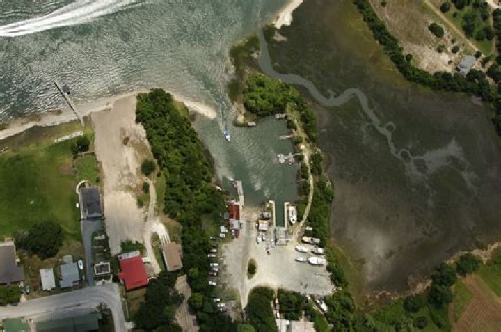 Discovering the Charm of Inlet View Bar & Grill in Shallotte, NC