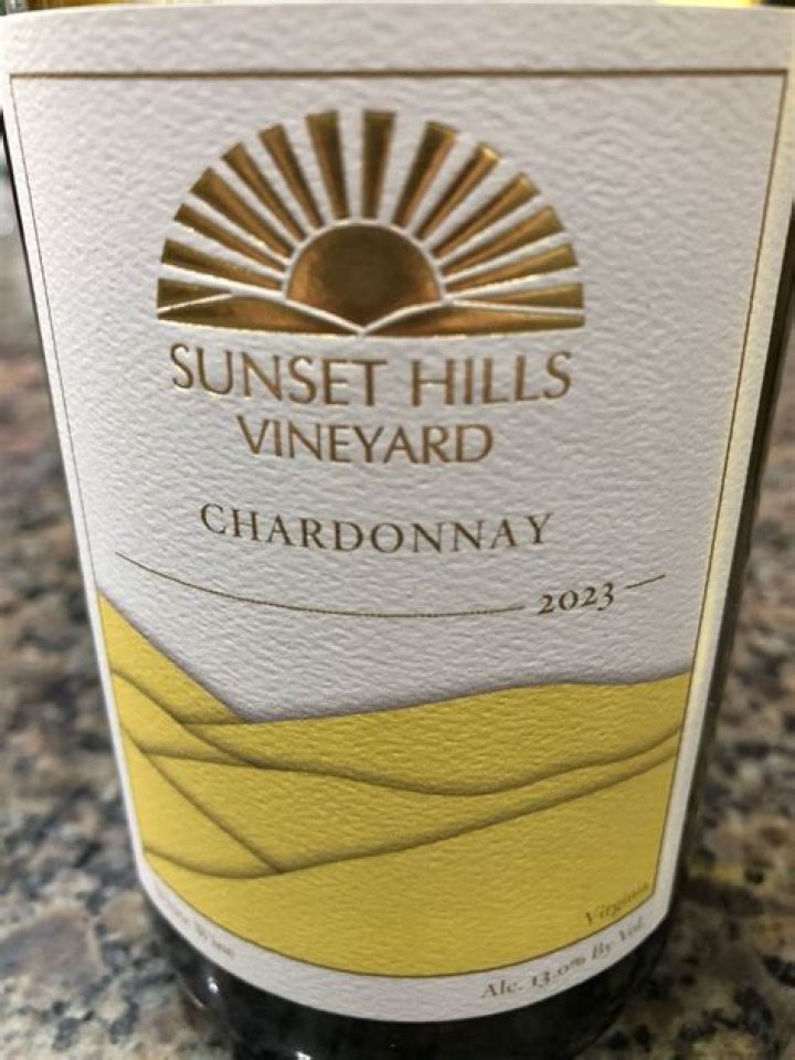 Discovering the Charm of Sunset Hills Vineyard VA