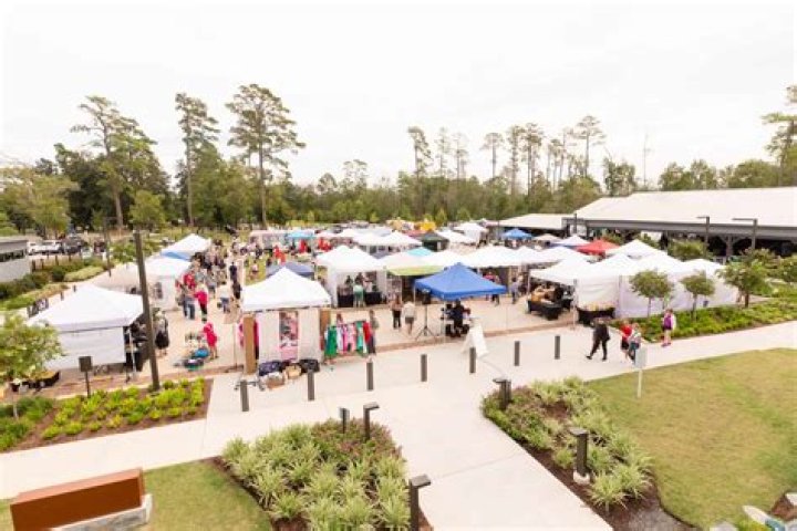 Discovering the Charm of the Woodlands Farmer's Market