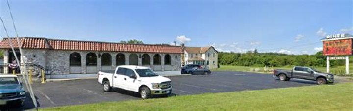 Discovering the Charm of Yetters Diner