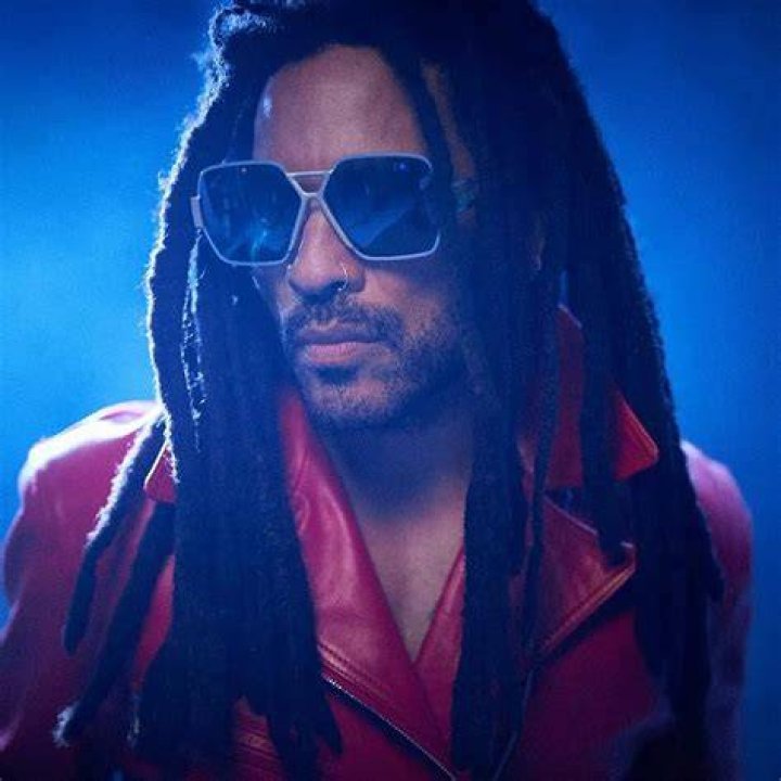 Discovering the Magic of Lenny Kravitz's "Fly Away"