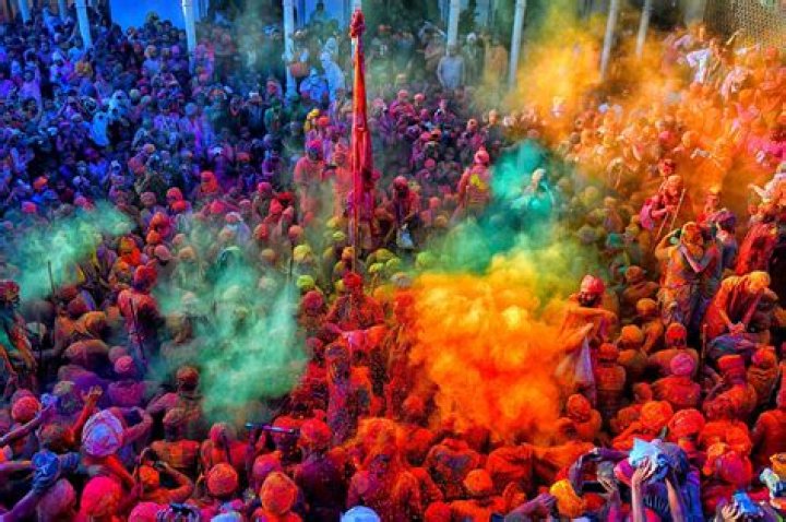 Discovering the Vibrant World of the Sunrise Market