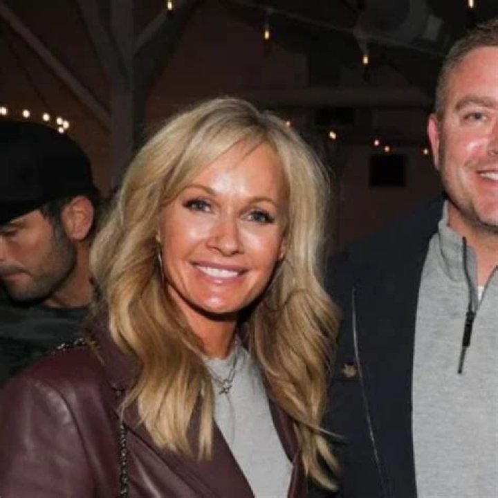 Does Kirk Herbstreit Have a Wife? Exploring the Life of the Renowned Sports Analyst