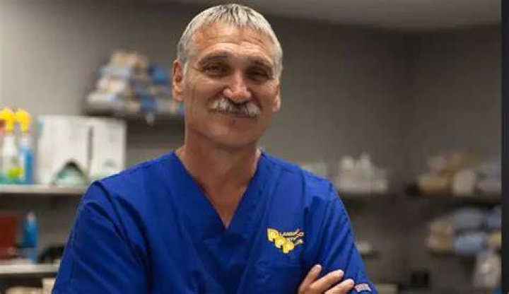 Dr. Jeff Vet Dies of Cancer: A Tribute to a Beloved Veterinarian