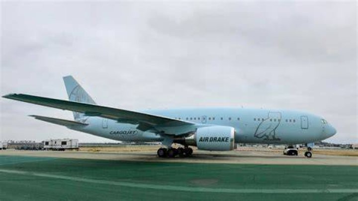 Drake's Airplane: A Look Into the Luxury of the Private Jet