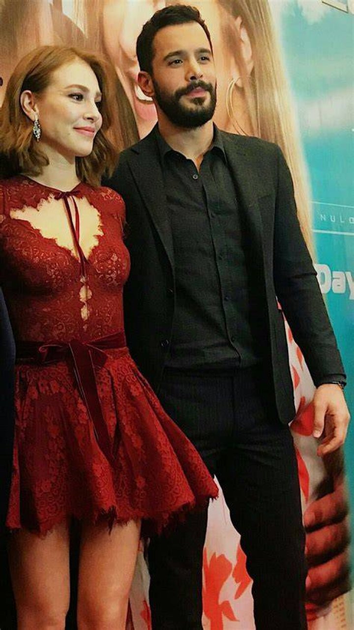 Elcin Sangu: The Rising Star of Turkish Cinema