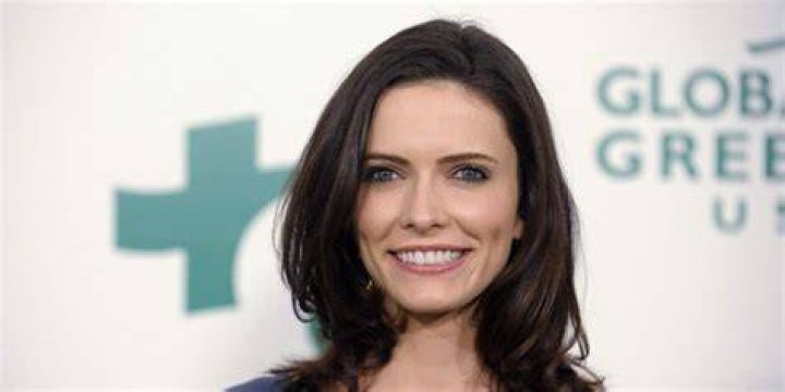 Elizabeth Tulloch Net Worth Analysis: Insights into Wealth and Success