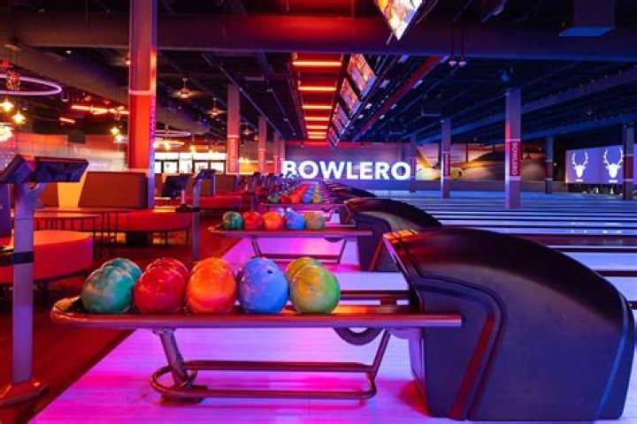 Experience the Fun at Bowlero Waco: A Bowling Paradise