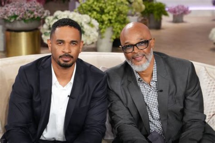 Explore the Finances of a Comedy Legend: Damon Wayans' Net Worth Revealed