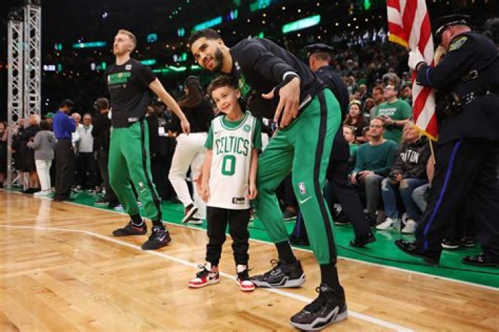 Exploring Deuce Tatum's Height: The Rising Star in the Basketball World