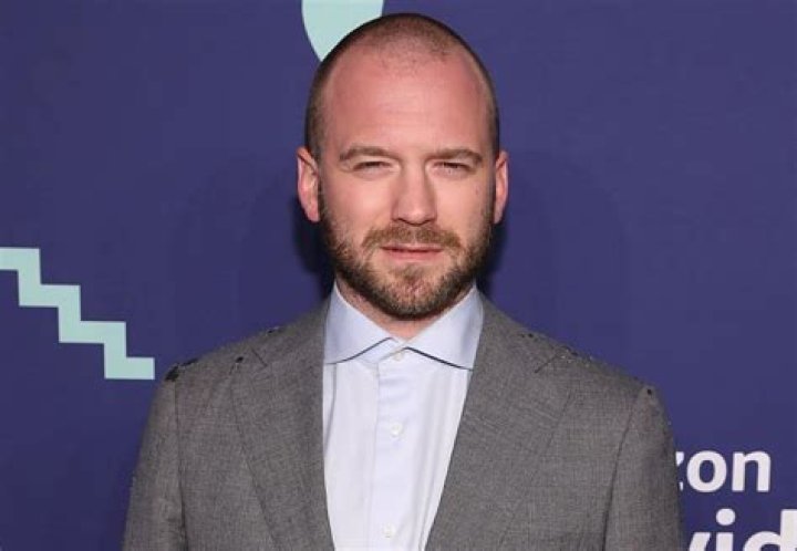 Exploring Sean Evans Height: The Man Behind Hot Ones