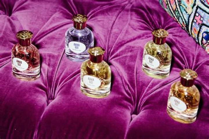 Exploring the Allure of Anna Sui Perfume: A Journey Through Fragrance