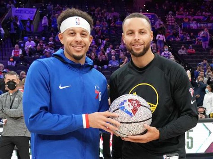 Exploring the Connection Between Steph Curry and P Diddy: A Dive into Basketball and Hip-Hop Culture