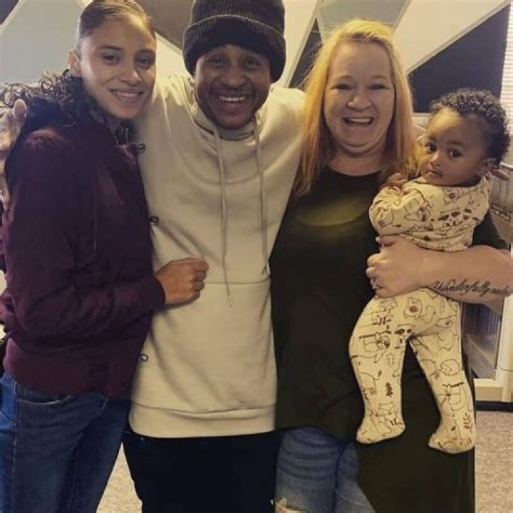 Exploring the Family Background of Orlando Brown: His Mom and Dad
