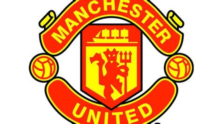 Exploring the Legacy of the Man Utd Badge 512