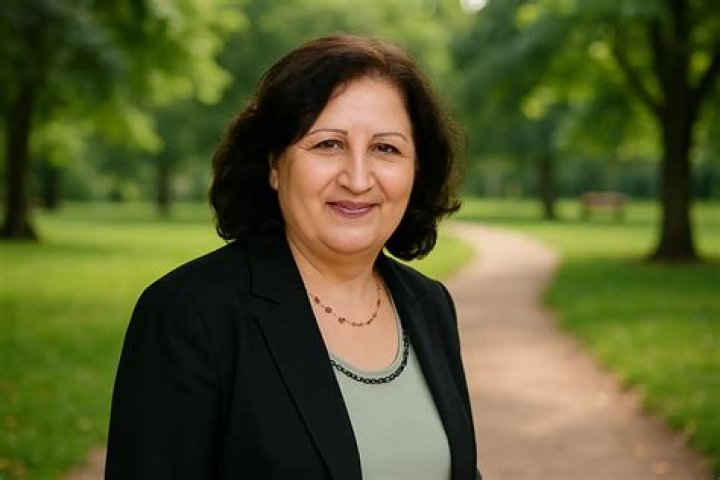 Exploring the Life and Achievements of Siranoosh Sayad