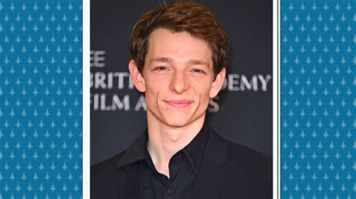 Exploring the Life and Relationship of Mike Faist's Spouse: An In-Depth Examination